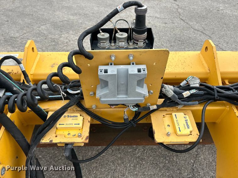 image for item EK4987 Hitch Doc skid steer box blade