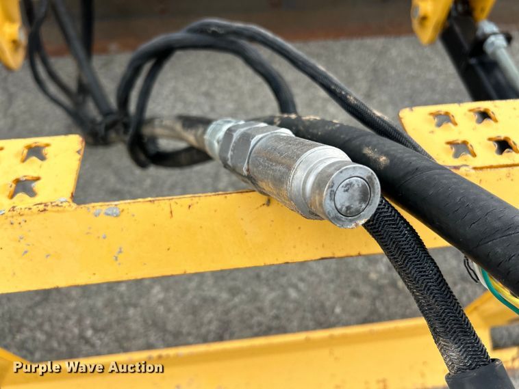 image for item EK4987 Hitch Doc skid steer box blade