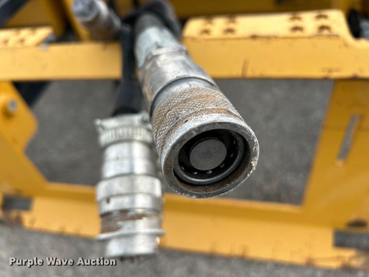 image for item EK4987 Hitch Doc skid steer box blade