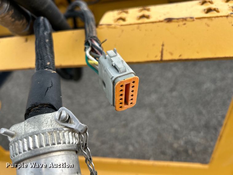 image for item EK4987 Hitch Doc skid steer box blade