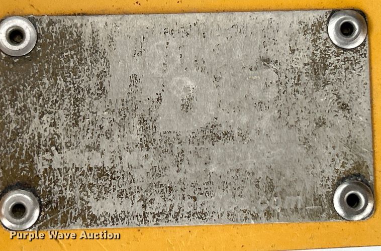 image for item EK4987 Hitch Doc skid steer box blade