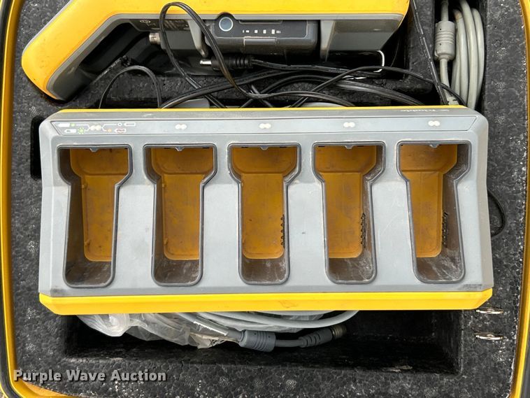 image for item EK4987 Hitch Doc skid steer box blade