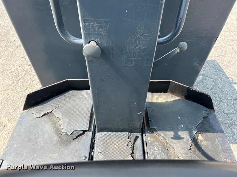 image for item EK4989 1993 Ingersoll Rand  DD-24 double drum vibratory roller