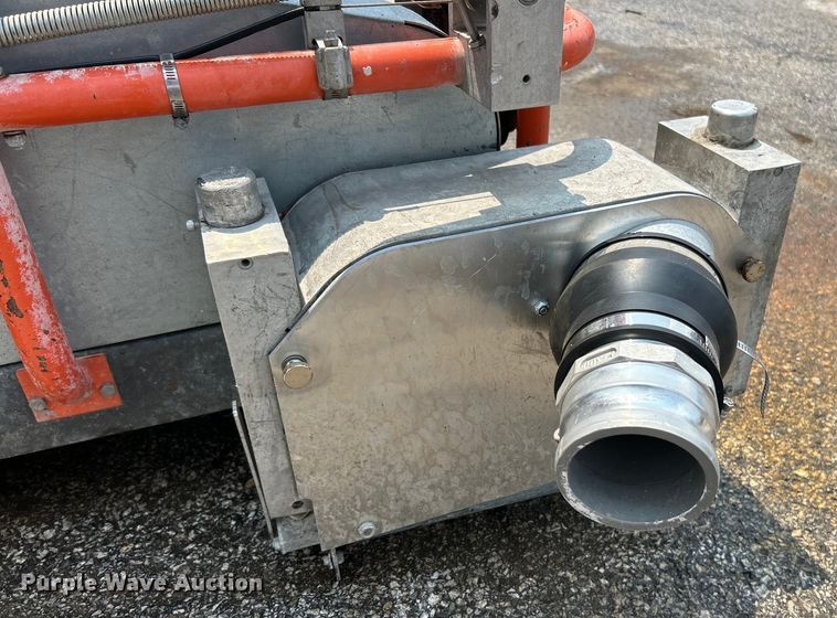 image for item EK4998 Husqvarna  Soff-Cutt 4000 concrete saw