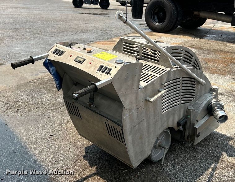 image for item EK4999 Husqvarna  Soff-Cut 4200 concrete saw