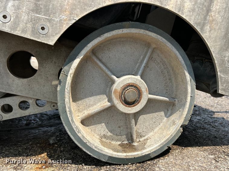 image for item EK4999 Husqvarna  Soff-Cut 4200 concrete saw