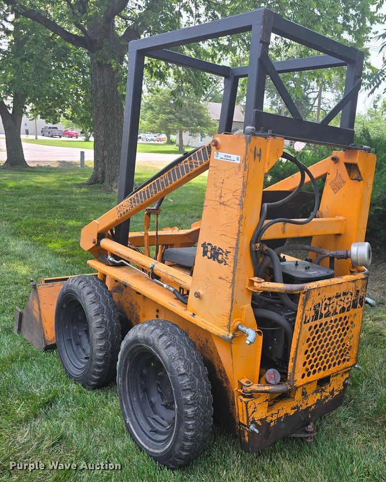 image for item EK6255 1977 Case 1816B skid steer loader
