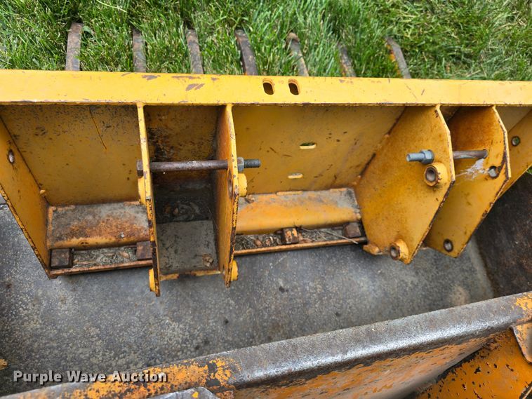 image for item EK6255 1977 Case 1816B skid steer loader