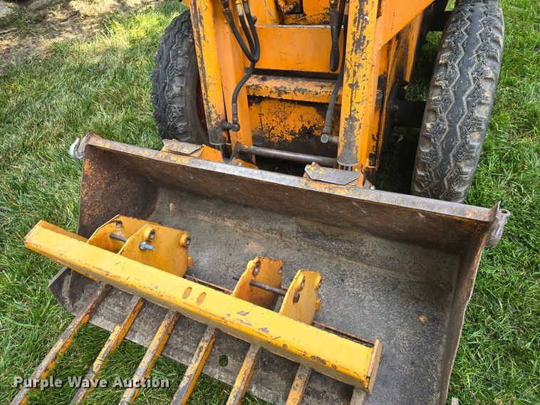 image for item EK6255 1977 Case 1816B skid steer loader