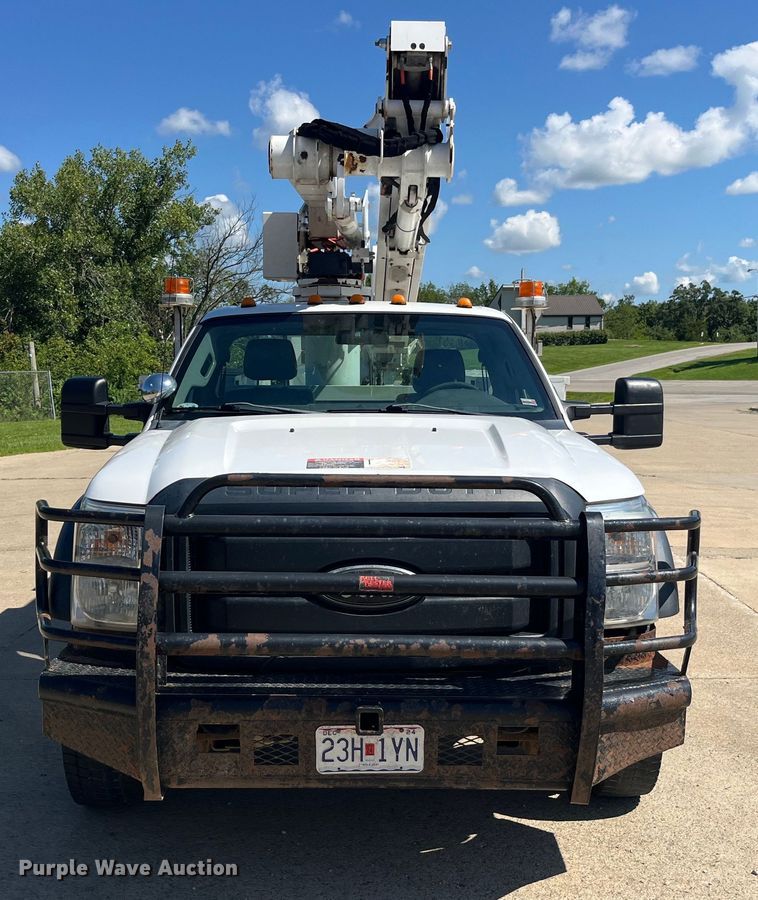 image for item EK8808 2016 Ford F550 Super Duty XL bucket truck