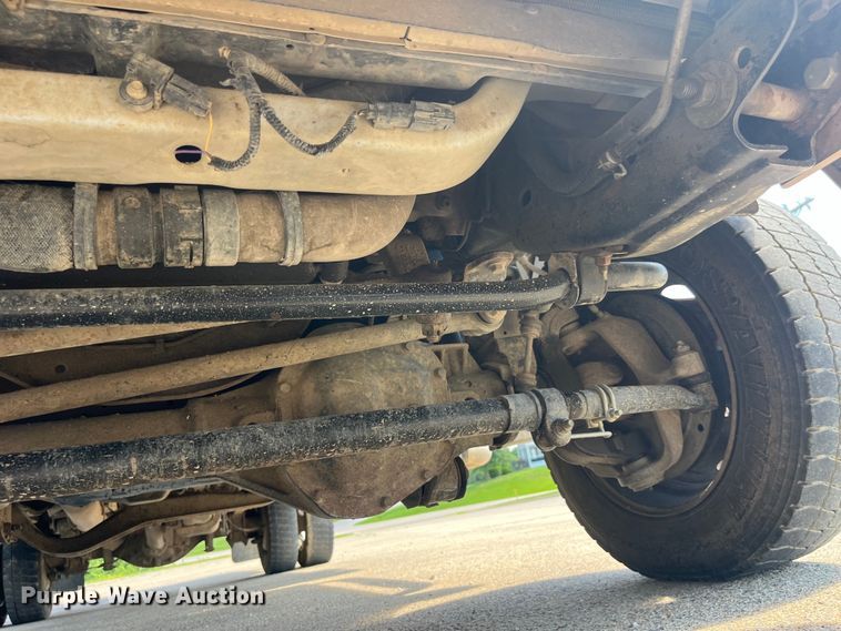 image for item EK8808 2016 Ford F550 Super Duty XL bucket truck