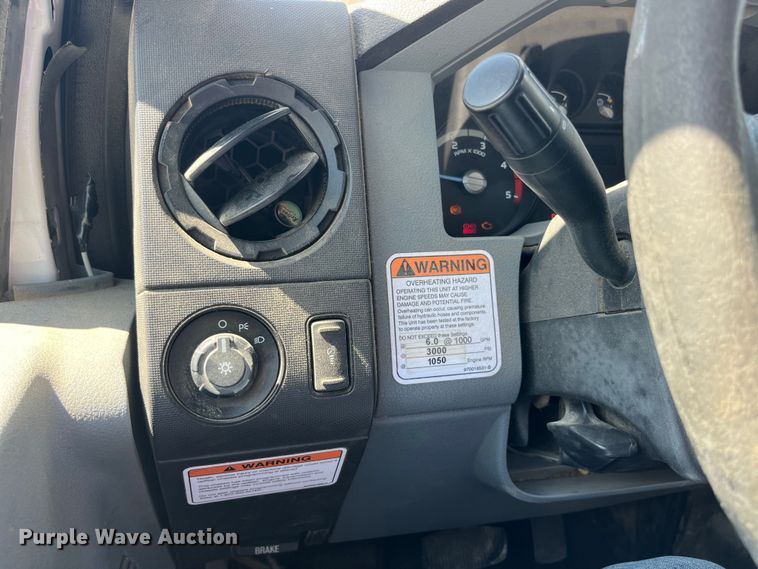 image for item EK8808 2016 Ford F550 Super Duty XL bucket truck