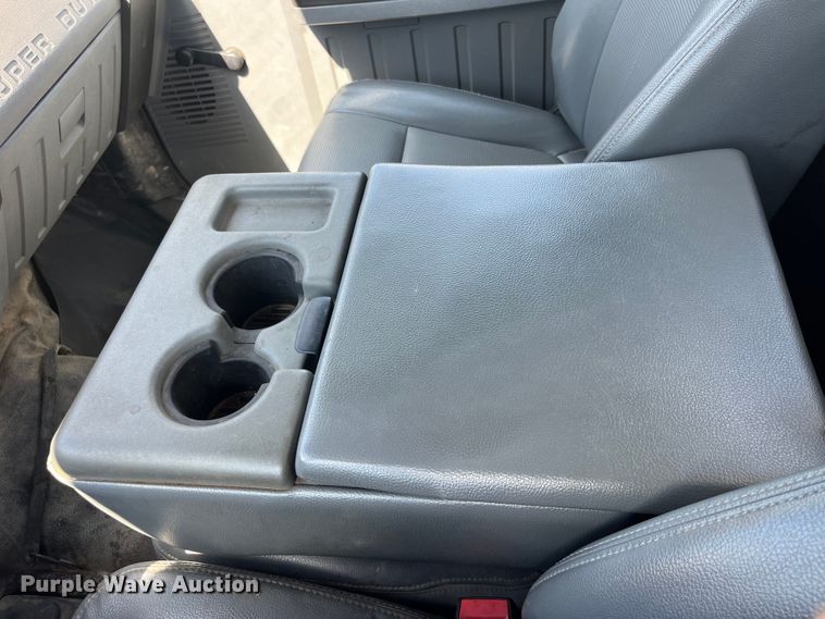 image for item EK8808 2016 Ford F550 Super Duty XL bucket truck