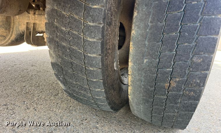 image for item EK8808 2016 Ford F550 Super Duty XL bucket truck