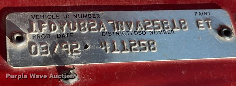 image for item EK8809 1992 Ford L8000 dump truck