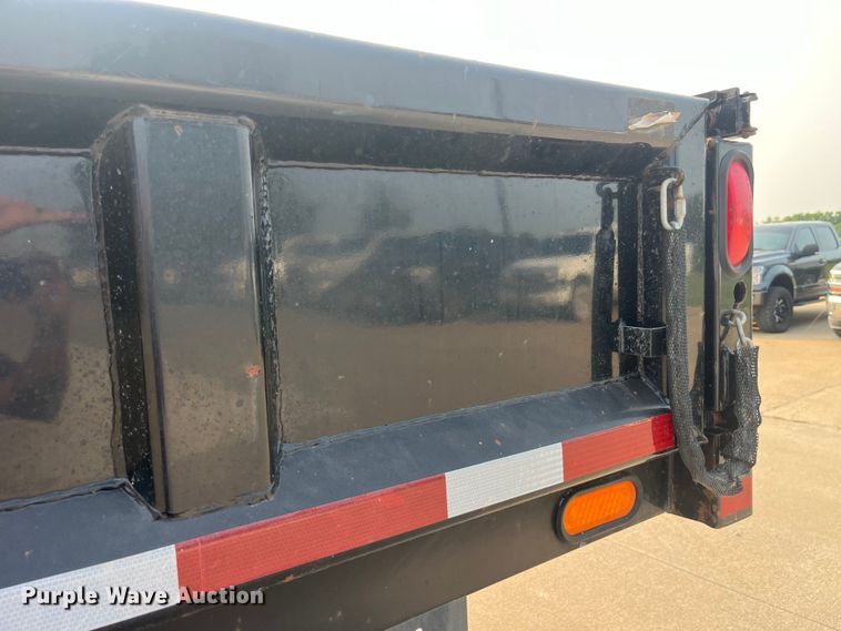 image for item EK8812 1992 International  4900 dump truck