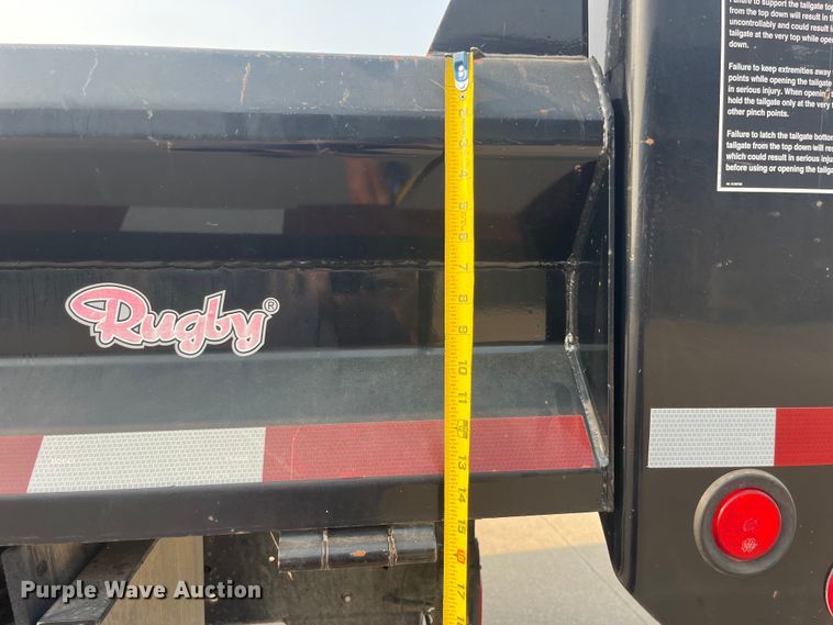 image for item EK8812 1992 International  4900 dump truck