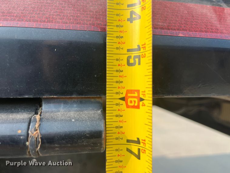 image for item EK8812 1992 International  4900 dump truck