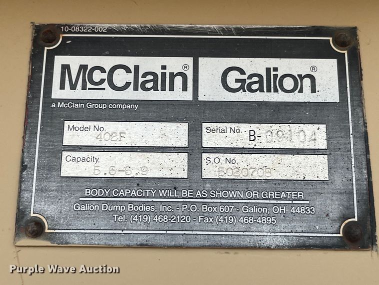 image for item EK8843 2004 GMC C7500 dump truck