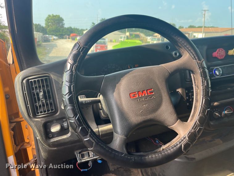 image for item EK8843 2004 GMC C7500 dump truck