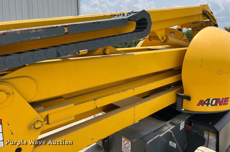 image for item EK8858 2000 Grove A40NE boom lift