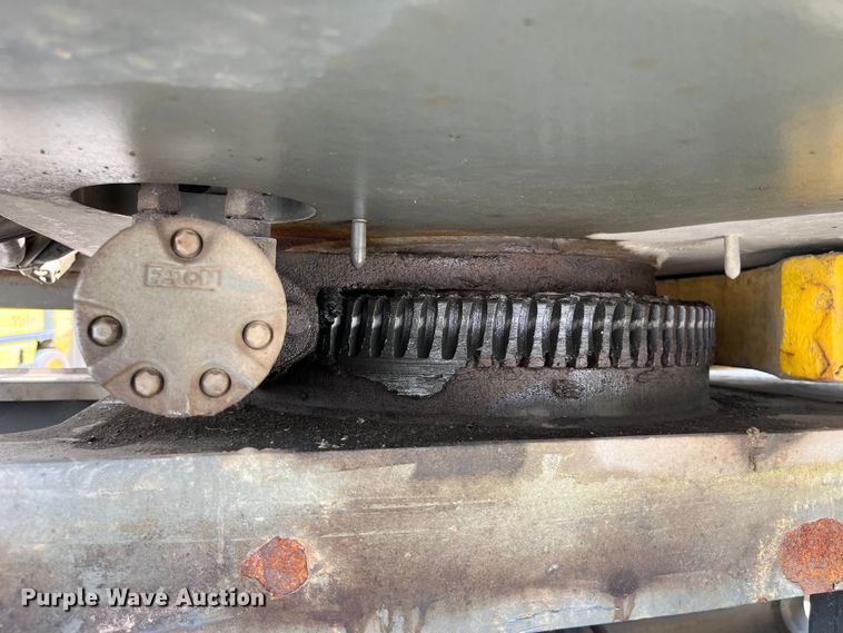 image for item EK8858 2000 Grove A40NE boom lift