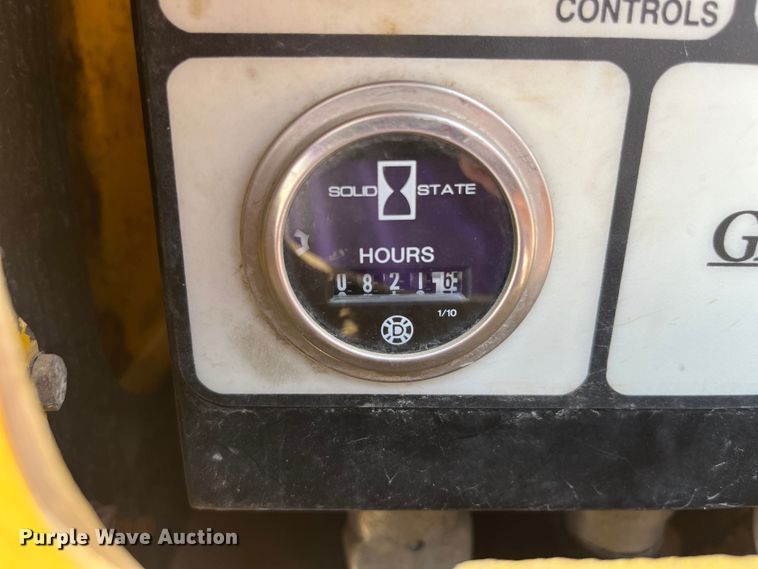 image for item EK8858 2000 Grove A40NE boom lift