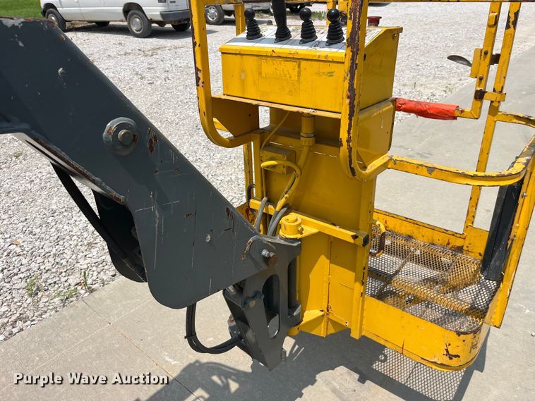 image for item EK8858 2000 Grove A40NE boom lift