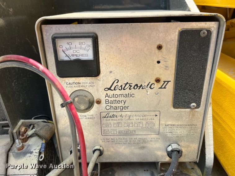 image for item EK8858 2000 Grove A40NE boom lift