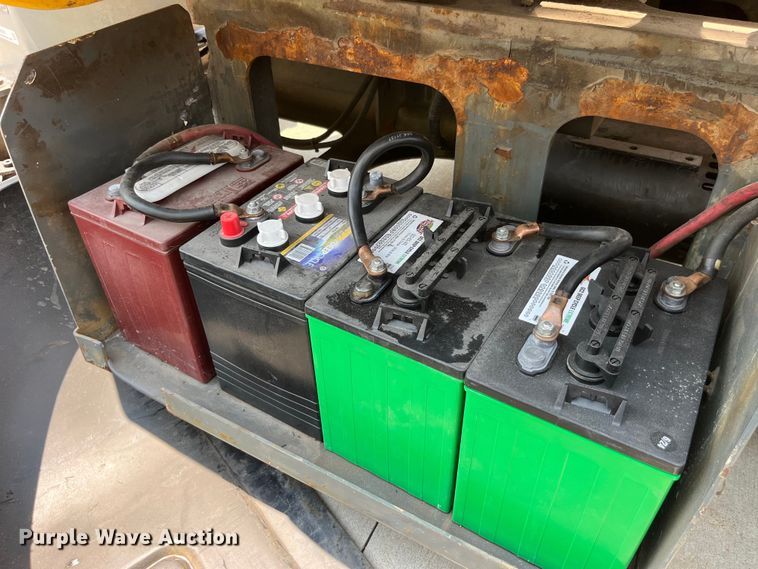 image for item EK8858 2000 Grove A40NE boom lift