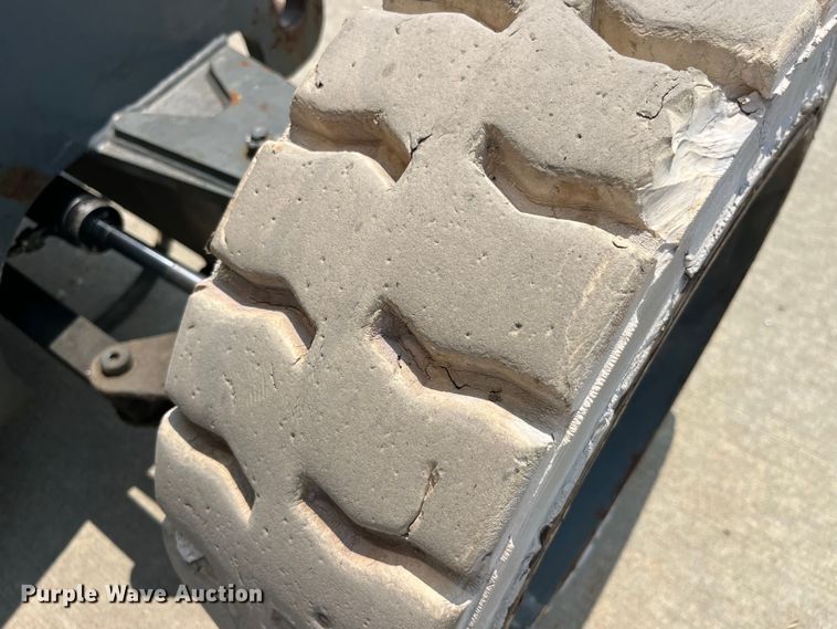 image for item EK8858 2000 Grove A40NE boom lift