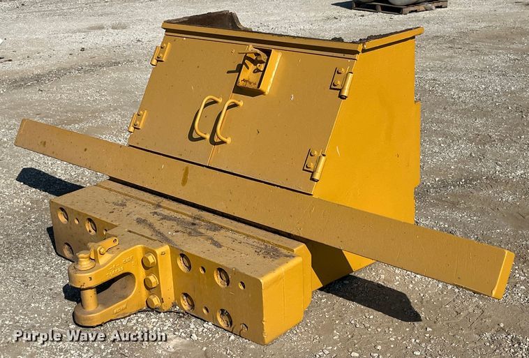 image for item EK8867 Dozer toolbox