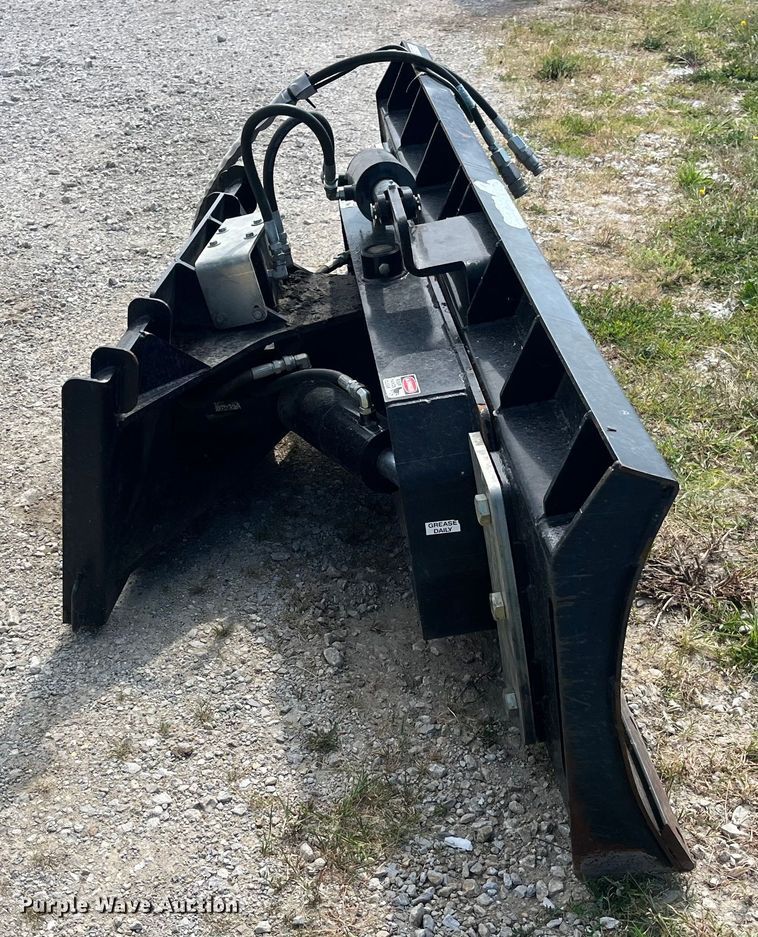 image for item EK8868 Skid steer dozer blade