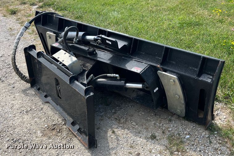 image for item EK8868 Skid steer dozer blade