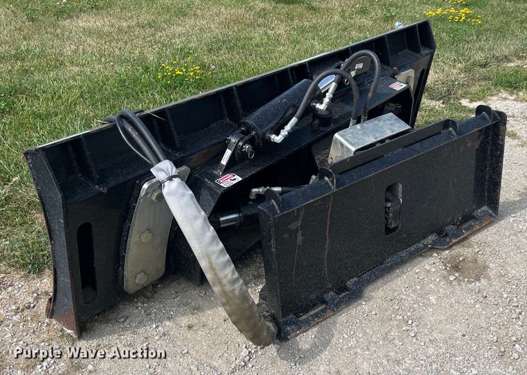 image for item EK8868 Skid steer dozer blade