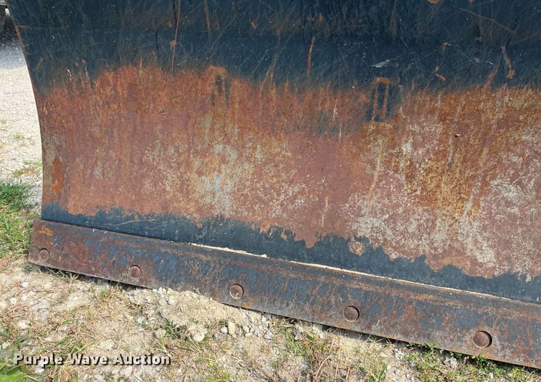 image for item EK8868 Skid steer dozer blade