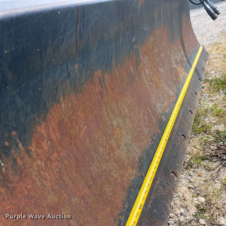 image for item EK8868 Skid steer dozer blade