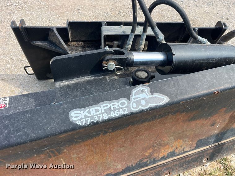 image for item EK8868 Skid steer dozer blade