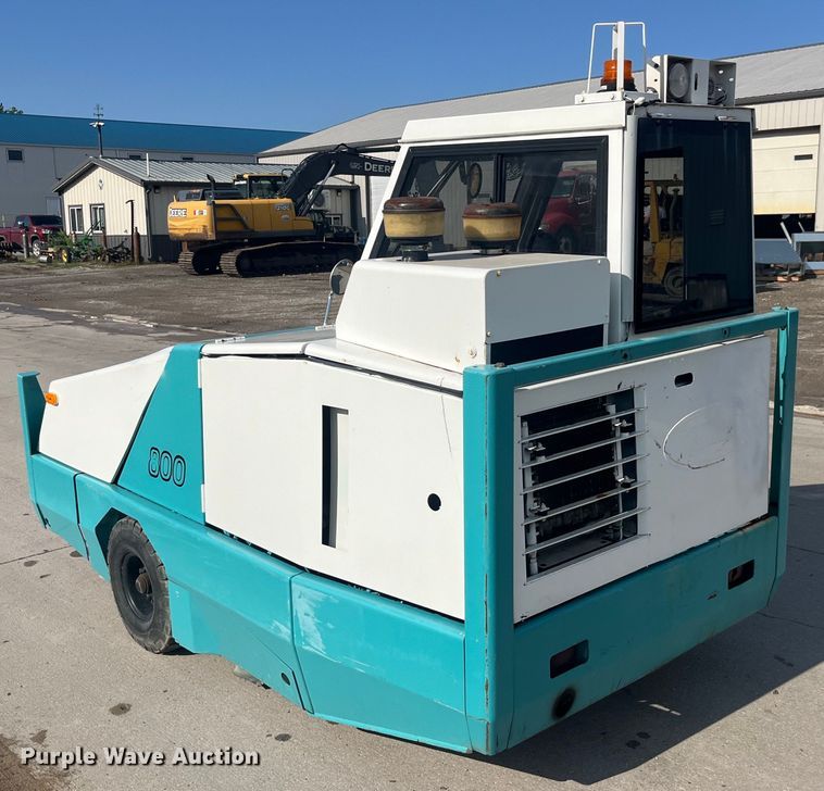 image for item EK8873 Tennant 800 sweeper