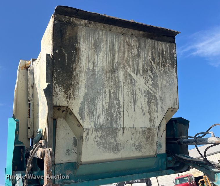 image for item EK8873 Tennant 800 sweeper