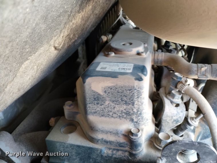 image for item LO9033 2011 Bobcat E32 mini excavator