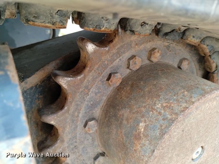 image for item LO9033 2011 Bobcat E32 mini excavator