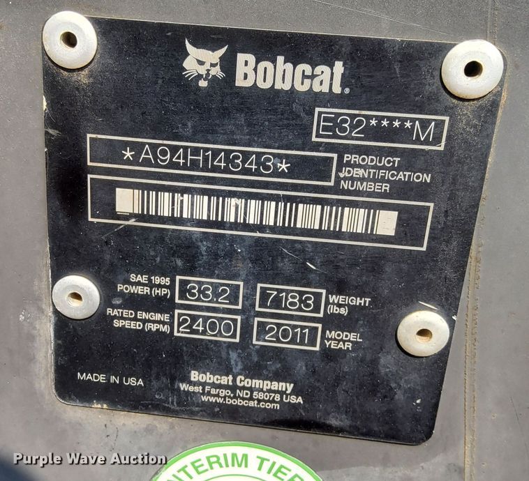 image for item LO9033 2011 Bobcat E32 mini excavator