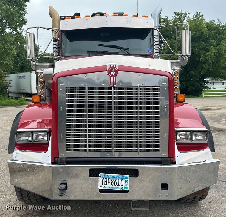 image for item LR9401 2012 Kenworth  T800 hydrovac truck