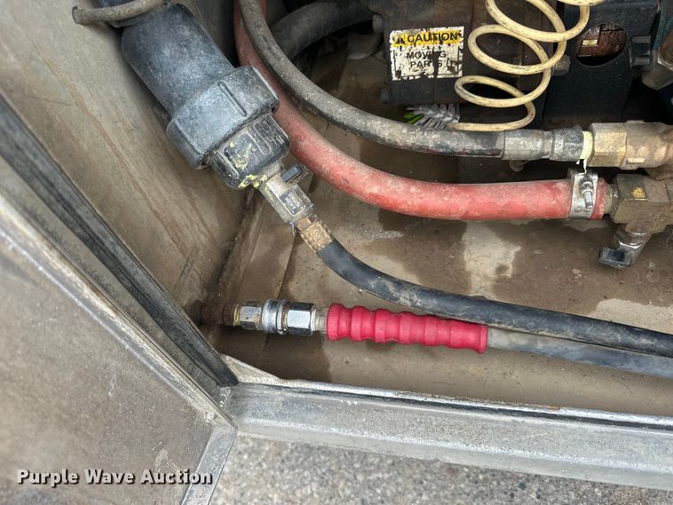 image for item LR9401 2012 Kenworth  T800 hydrovac truck