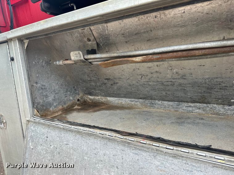 image for item LR9401 2012 Kenworth  T800 hydrovac truck