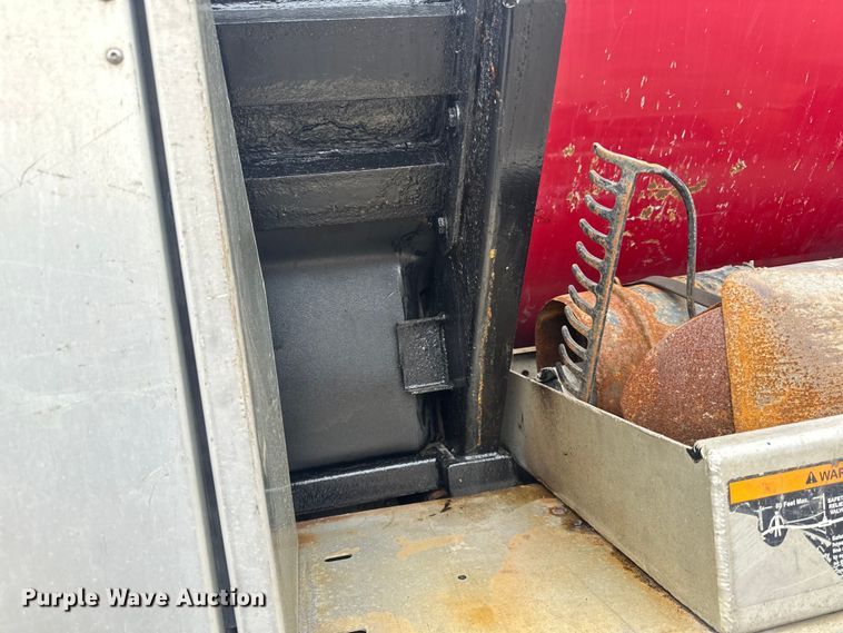 image for item LR9401 2012 Kenworth  T800 hydrovac truck