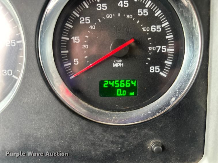 image for item LR9401 2012 Kenworth  T800 hydrovac truck