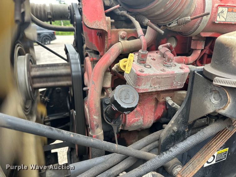 image for item LR9401 2012 Kenworth  T800 hydrovac truck