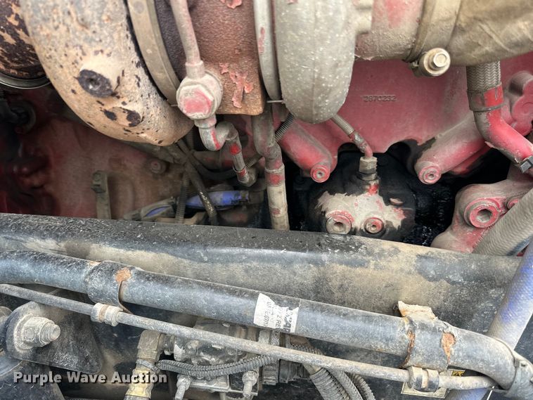 image for item LR9401 2012 Kenworth  T800 hydrovac truck